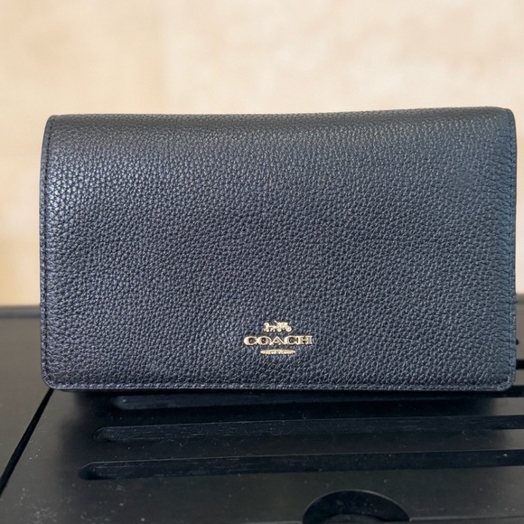 Coach Handbags - Brand New Coach Anna Bag
